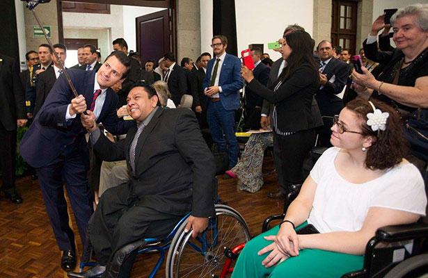 Instala el Ejecutivo Federal el Sistema Nacional para Personas con Discapacidad